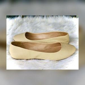 Flat  Croc Shoes Tan